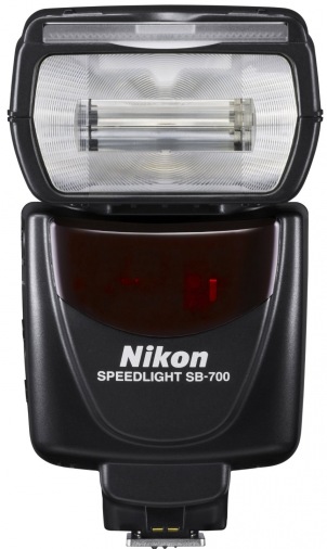 Фотовспышка Nikon SB-700 Фотовспышка Nikon SB-700