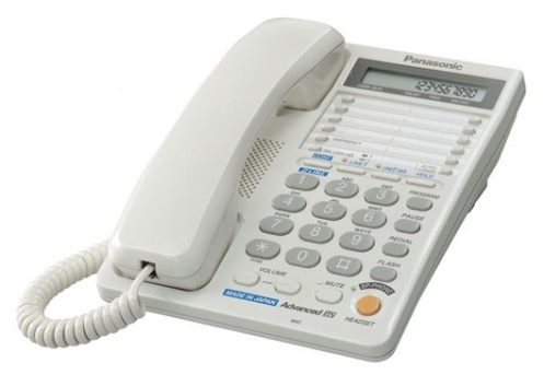 Телефон PANASONIC KX-TS2368 RUW Телефон PANASONIC KX-TS2368 RUW