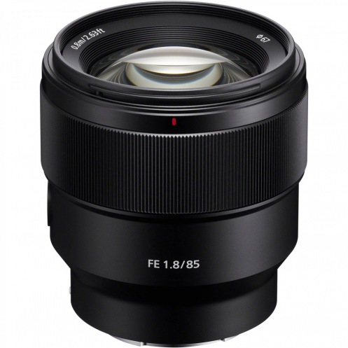 Объектив SONY 85mm, f/1.8 для камер NEX FF (SEL85F18.SYX) Объектив SONY 85mm, f/1.8 для камер NEX FF (SEL85F18.SYX)