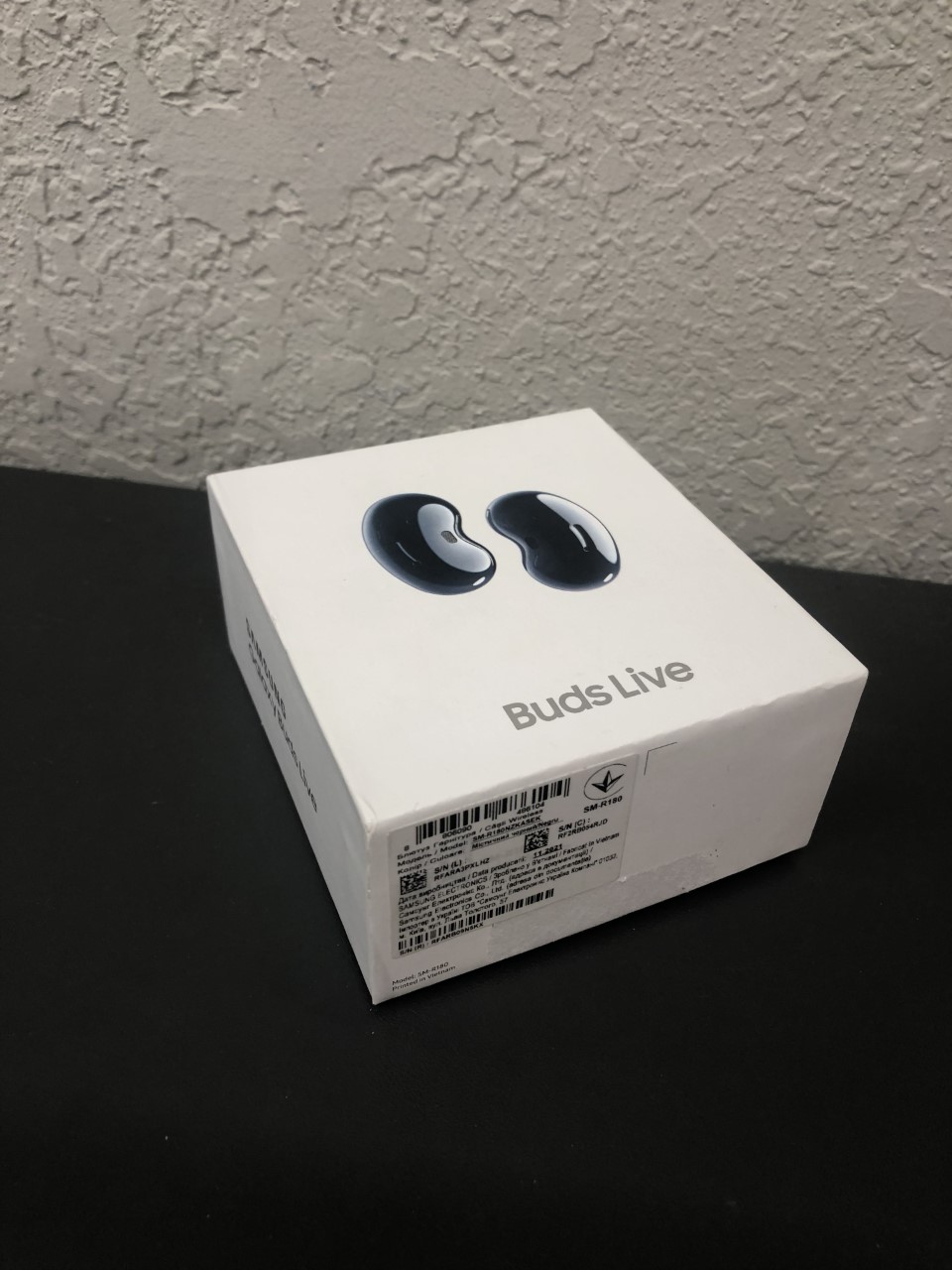 УЦІНКА! Навушники SAMSUNG Galaxy Buds Live Black (SM-R180NZKASEK) (2009864574106) в Києві