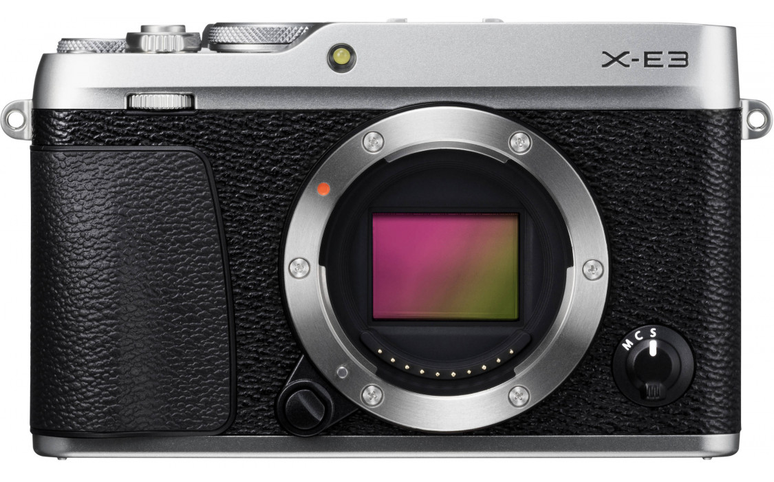 Фотоапарат Fujifilm X-E3 body Silver (16558463) в Києві