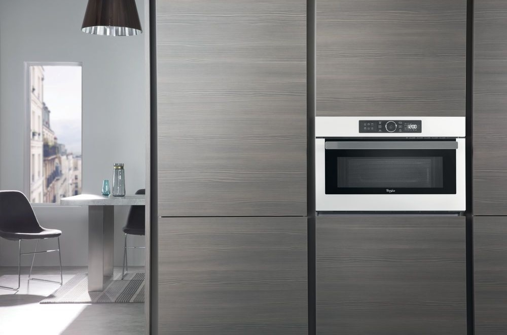 Мікрохвильова піч WHIRLPOOL AMW 730 WH · 4
