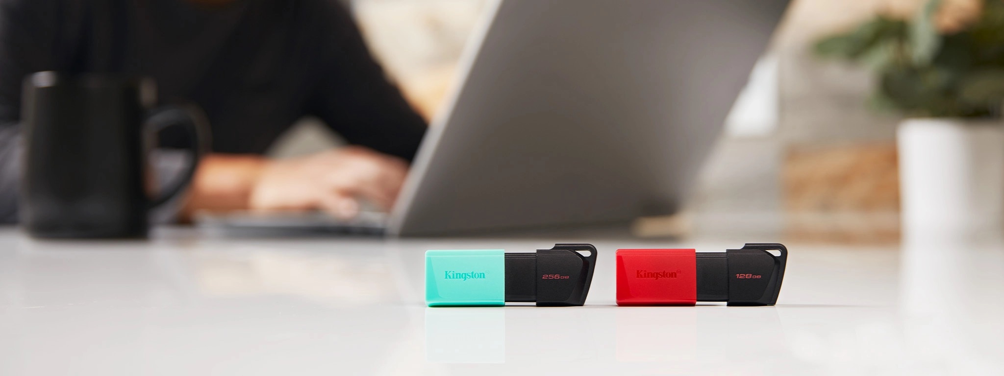 USB-накопичувач 128GB KINGSTON DataTraveler Exodia M USB 3.2 Black/Teal (DTXM/256GB) · 5
