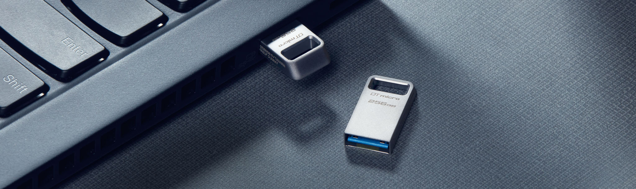 USB-накопичувач 128GB KINGSTON DataTraveler Micro USB 3.2 Metal (DTMC3G2/128GB) · 6