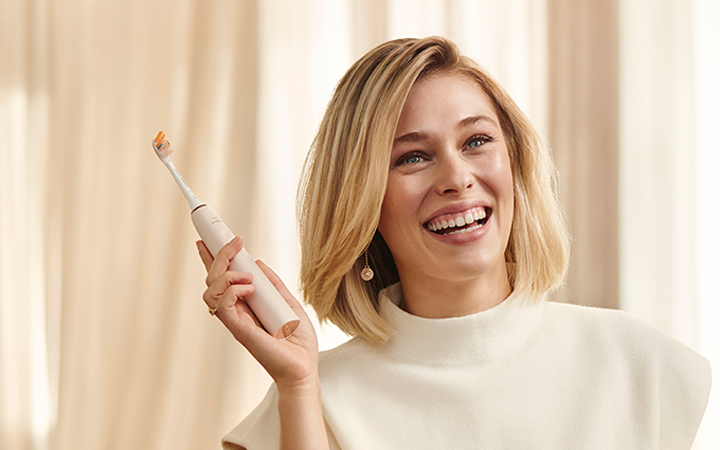 Зубна щітка PHILIPS Sonicare 9900 Prestige SenseIQ (HX9992/11)