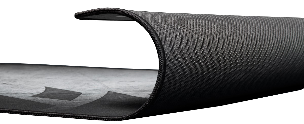 Iгрова поверхя CORSAIR MM300 PRO Premium Spill-Proof Cloth Gaming Mouse Pad Medium (CH-9413631-WW) · 3