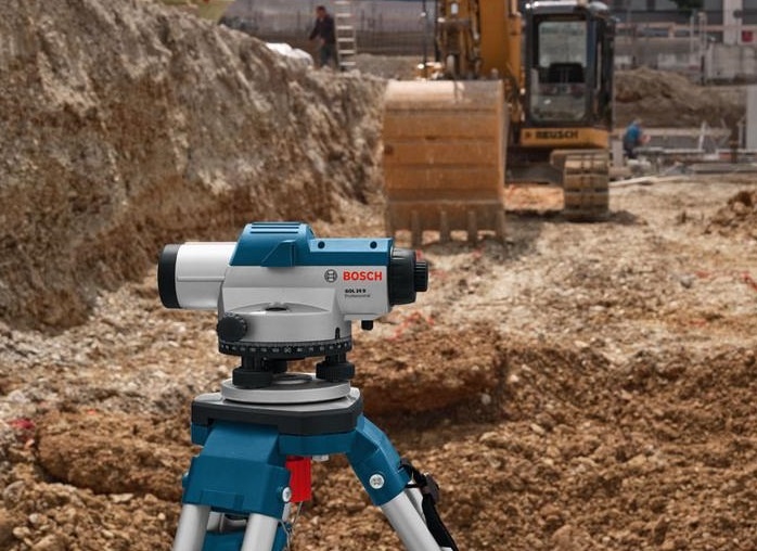 Оптичний нівелір BOSCH GOL 20 D (0.601.068.400) · 3