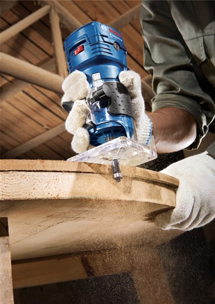 Фрезер BOSCH GKF 550 (0.601.6A0.020) · 3