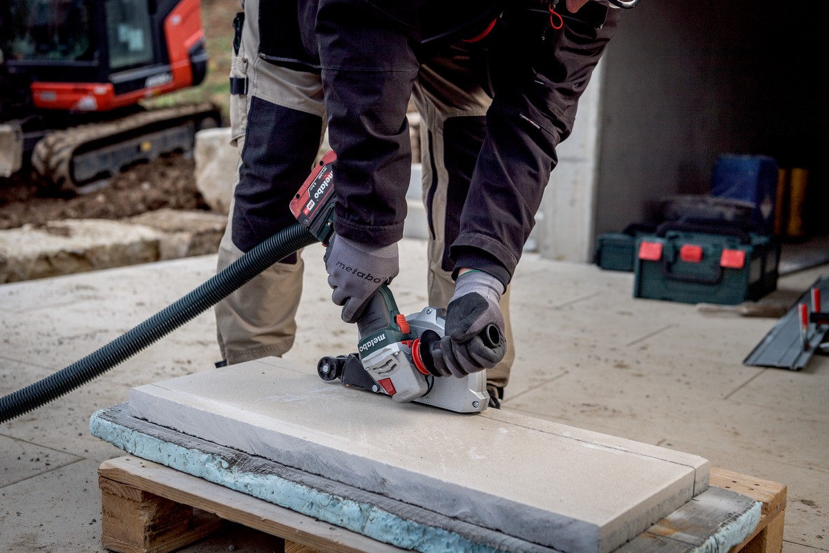 Шліфмашина кутова METABO WVB 18 LT BL 11-125 без АКБ/ЗП (613057850) · 6