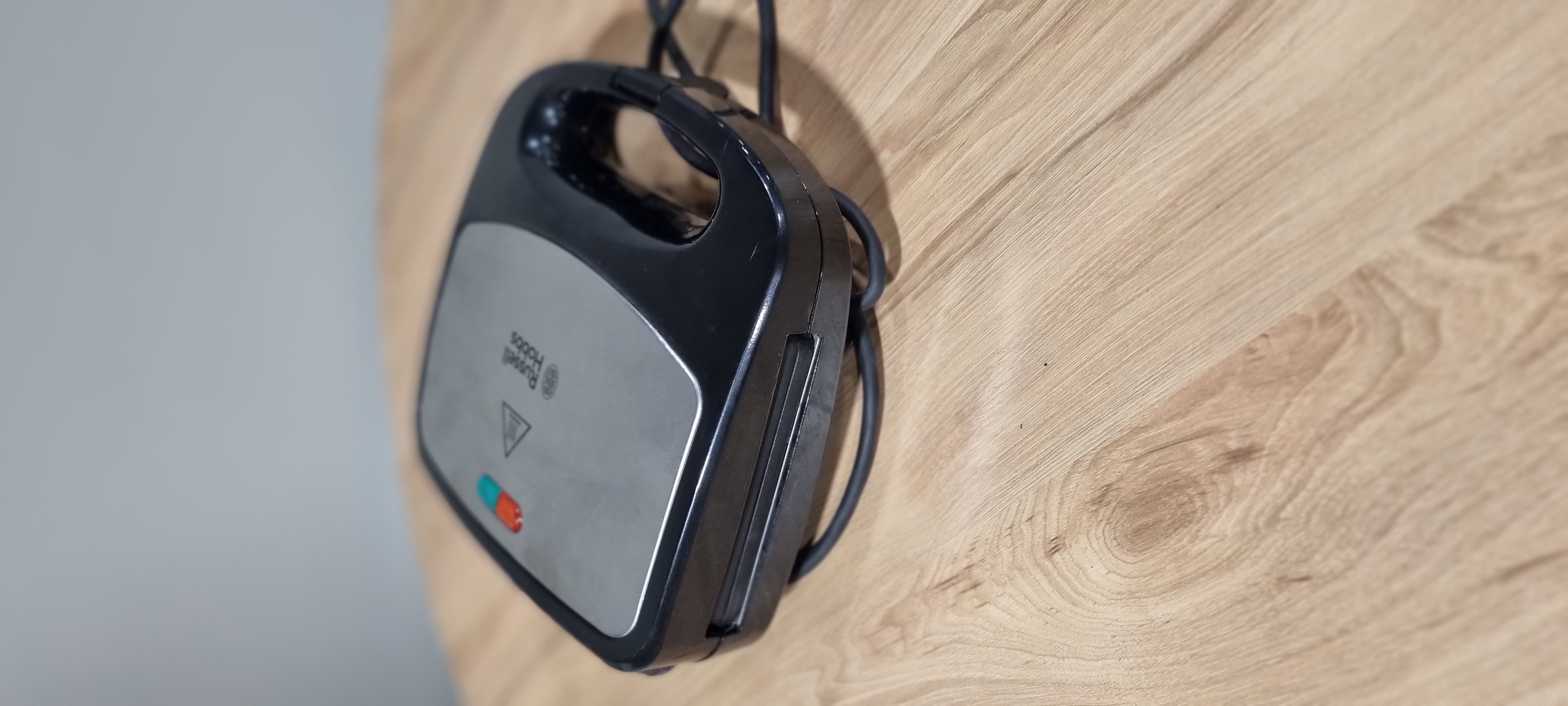 УЦІНКА! Сендвіч-тостер RUSSELL HOBBS 24540-56 (2009864649545) в Києві