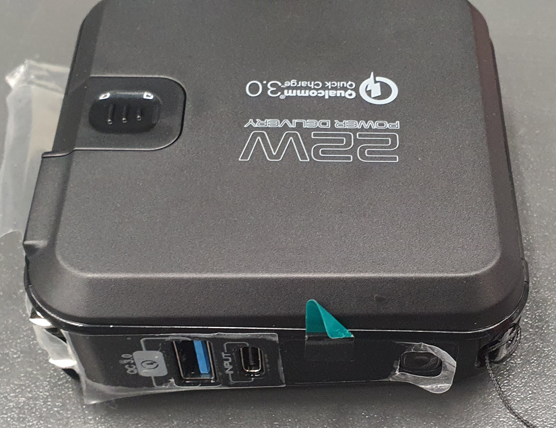 УЦІНКА! Універсальна мобільна батарея PROMATE PowerPack-PD20 15000mAh 22.5W Black (2009864702783) в Києві
